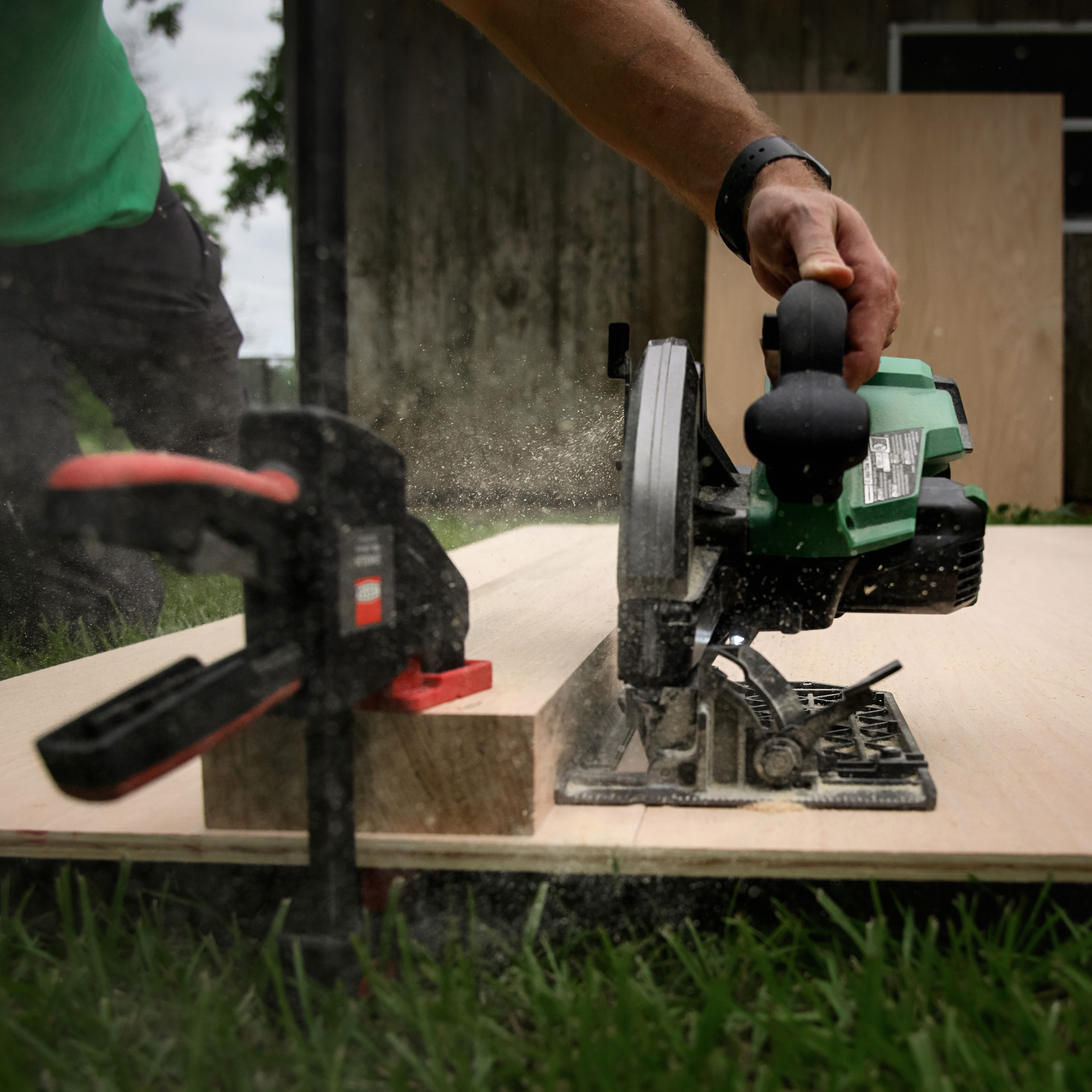 36V MultiVolt™ 7-1/4 Inch Cordless Circular Saw (Tool Body