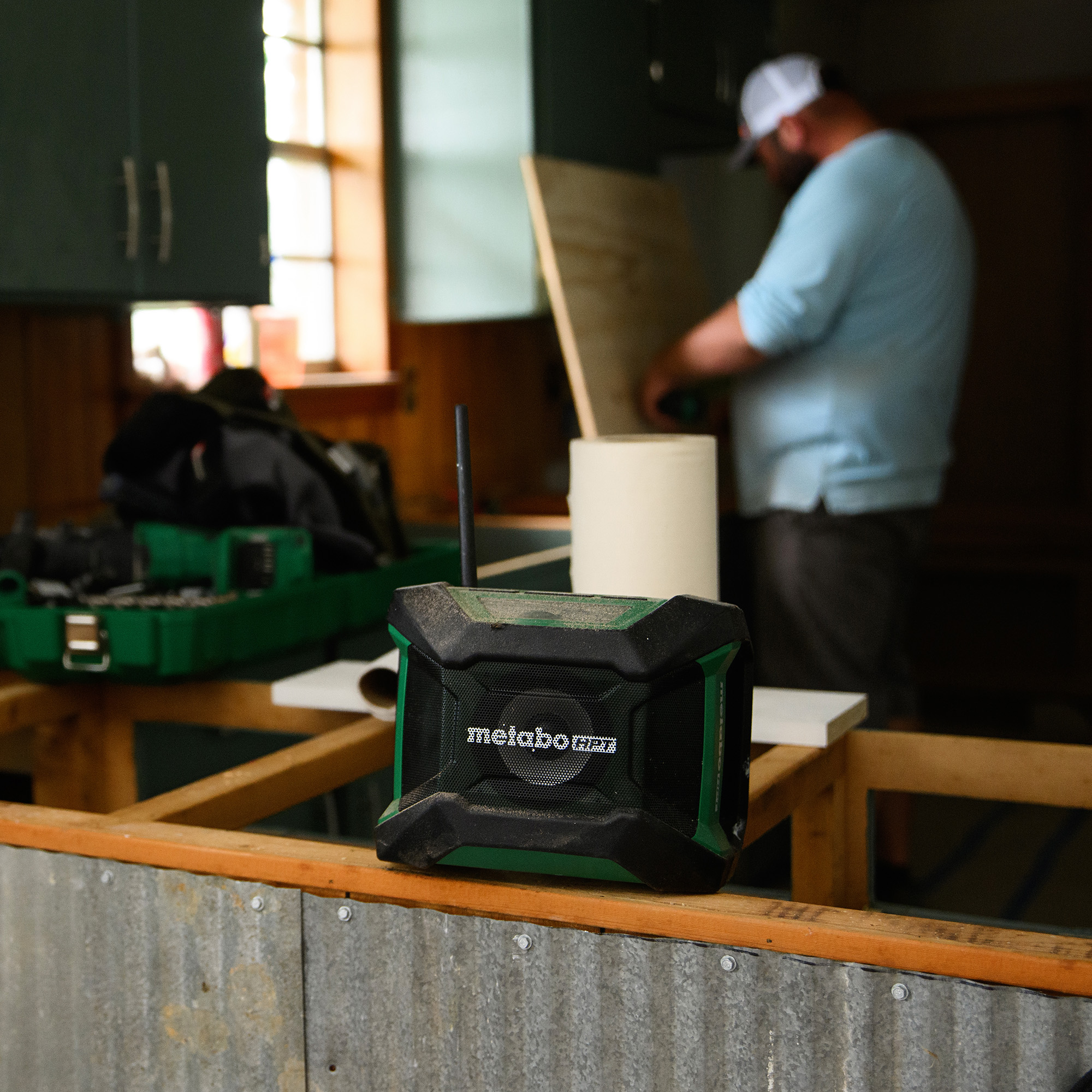 18V MultiVolt Cordless Bluetooth Radio (Tool Body Only) | Metabo