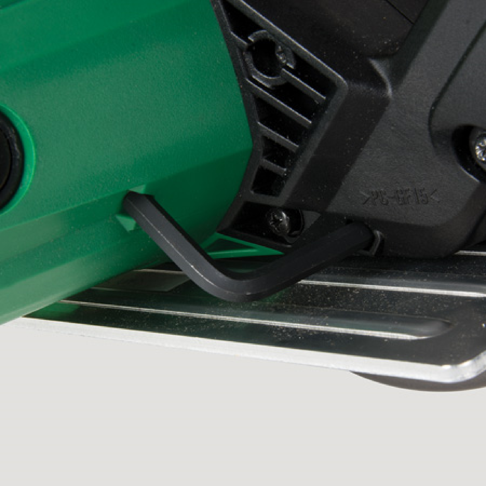 7-1/4 Inch Pro Circular Saw 7-1/4 Inch Pro Circular Saw